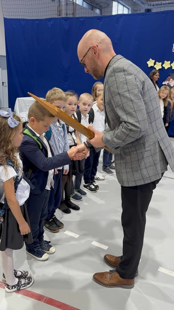 5819cf2f-3d66-475a-9704-f7950b57df9e