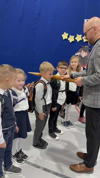 f38f7354-f729-48ed-9cb4-ffa8f3992deb