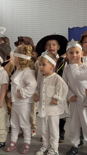 1c573a78-5f2b-42ea-b8a8-67b4f0f19472