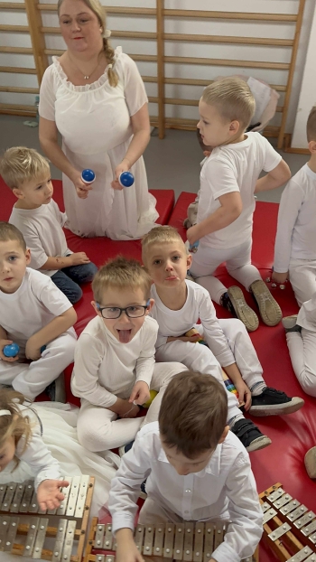 b930ed9b-b0ea-411e-ba54-ef27d631efb0