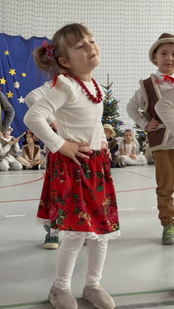 f726a3ef-394e-4325-83d9-a8259225da11