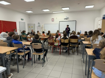 cdc75fdd-908e-4c71-babf-0a04e5792681