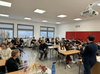 e72abf45-e361-430c-b369-9a120e91d7e4