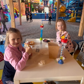 655239115_1467146358530001_7869772456998058049_n