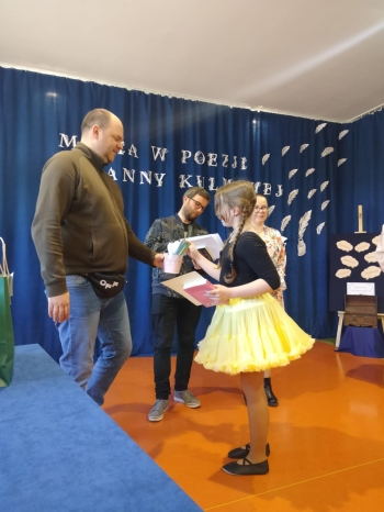 2d40b001-7820-4369-bfdb-0ac77ea2f45e