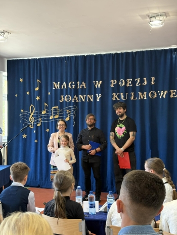 f928a5bf-7d15-4ec2-aa59-e581fce0d8f9