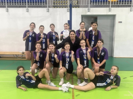 Nasze siatkarki to także świetne koszykarki!